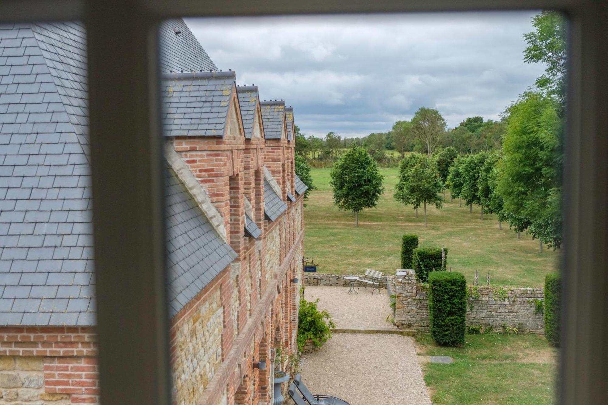Le Domaine De Ravenoville - Pierres D'Histoire Eksteriør billede